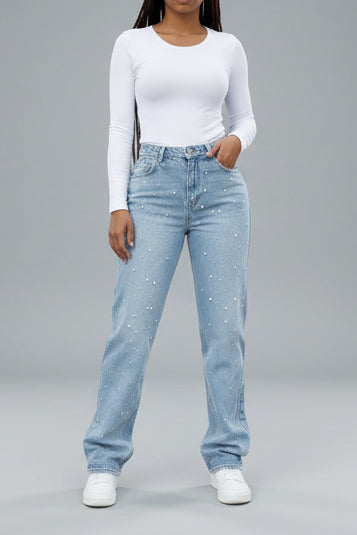 Eleganckie jeansy zdobione cyrkoniami